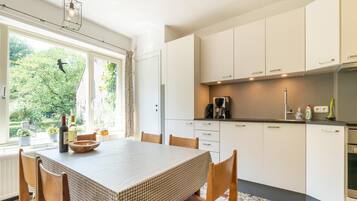 Microwave, oven, dishwasher, highchair