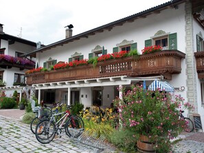 Exterior - Apartment in Aschau near Ski Hochzillertal (Aschau im Zillertal)