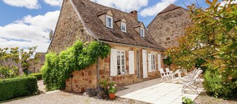 Séjour paisible avec piscine
