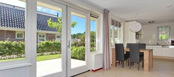 Ferienhaus in Noordwijk mit Sonnigem Garten