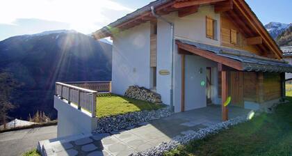 Mountain-View Chalet in Hérémence with Terrace