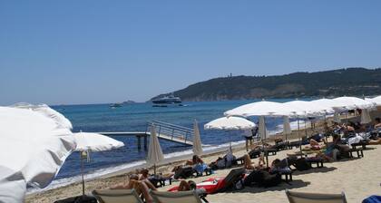 Holiday Home in Var near Beaches & Pool