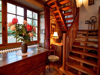 Holiday Home Vault-de-Lugny near Forest