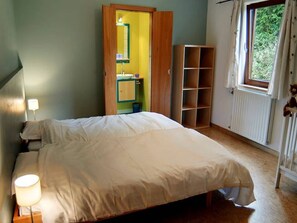 7 habitaciones y wifi 