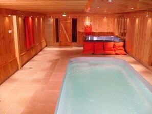 Interior - Alpine Chalet near Cafés (Le Thillot)