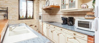 Cosy holiday home near the Causses du Quercy