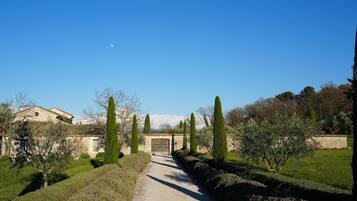 Enceinte de lâhĂ©bergement