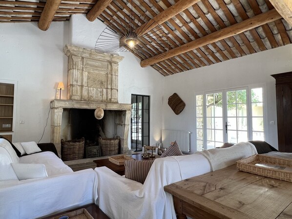 Interior - Oppède Villa with Private Pool (Oppède)