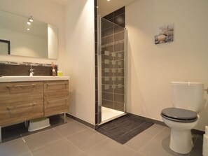 Bathtub - Holiday Home near Opal Coast Wierre-Effroy (Wierre-Effroy (Londefort))