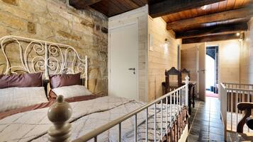 8 habitaciones y wifi