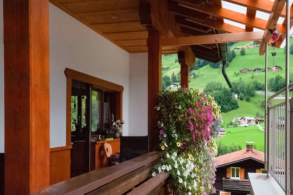 Terrasse / Balkon