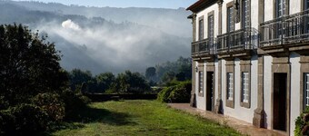 Cozy Mansion in Ponte de Lima with Swimming Pool