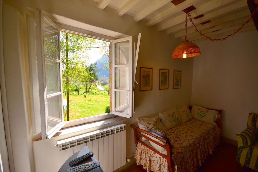 Dreamy Cottage In Trebbio With Pool - Tuscany