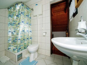 Dusche, Bidet, Handtücher