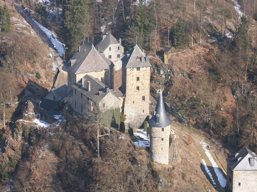 Spacious Home with Garden