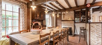 Farmhouse in Beveren near Beach & Garden