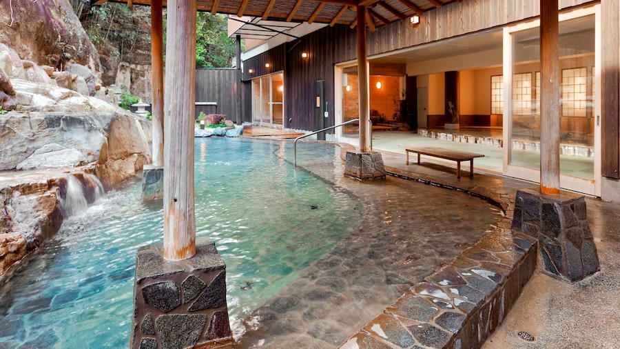 Ooedo Onsen Monogatari Premium Shirahama Saichoraku