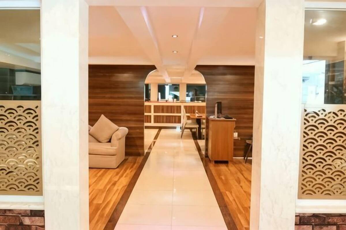 Hall