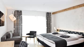 Allergikerbettwaren, Schreibtisch, laptopgeeigneter Arbeitsplatz