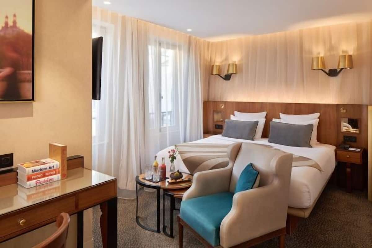 Lakens van Egyptisch katoen, luxe beddengoed, een minibar