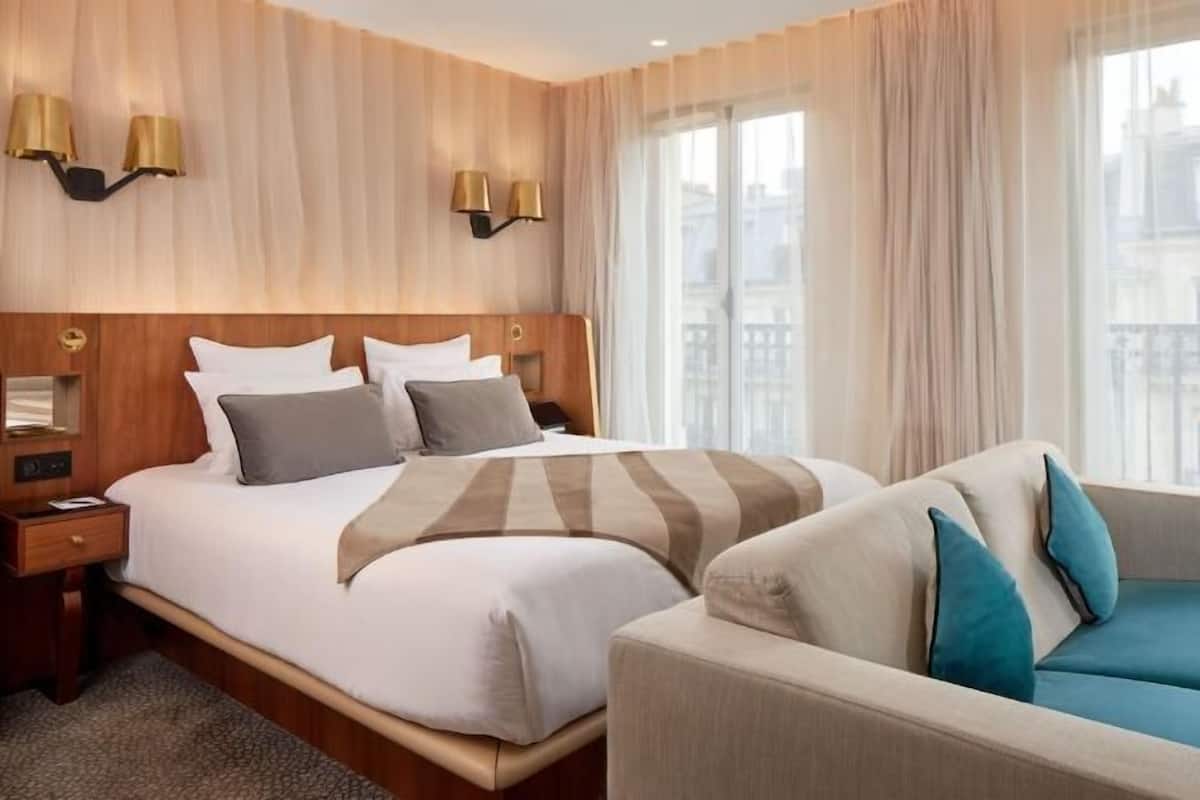 Lakens van Egyptisch katoen, luxe beddengoed, een minibar