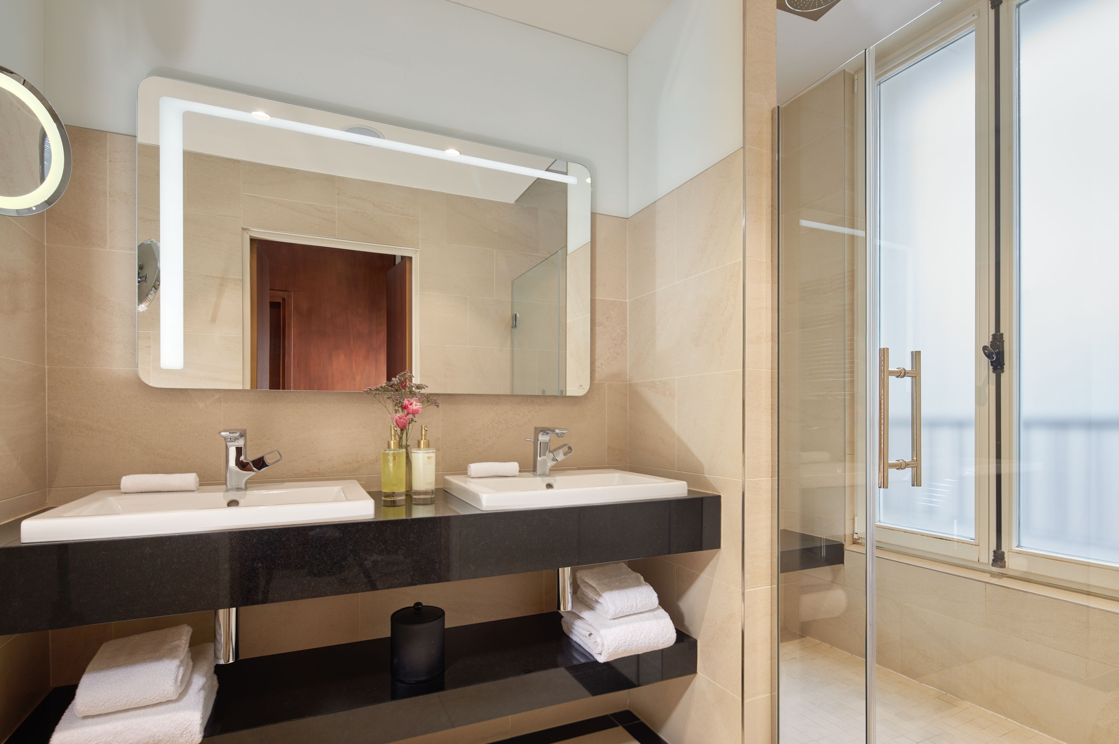 executive twin room | bathroom | rainfall showerhead, free toiletries, hair dryer, bathrobes