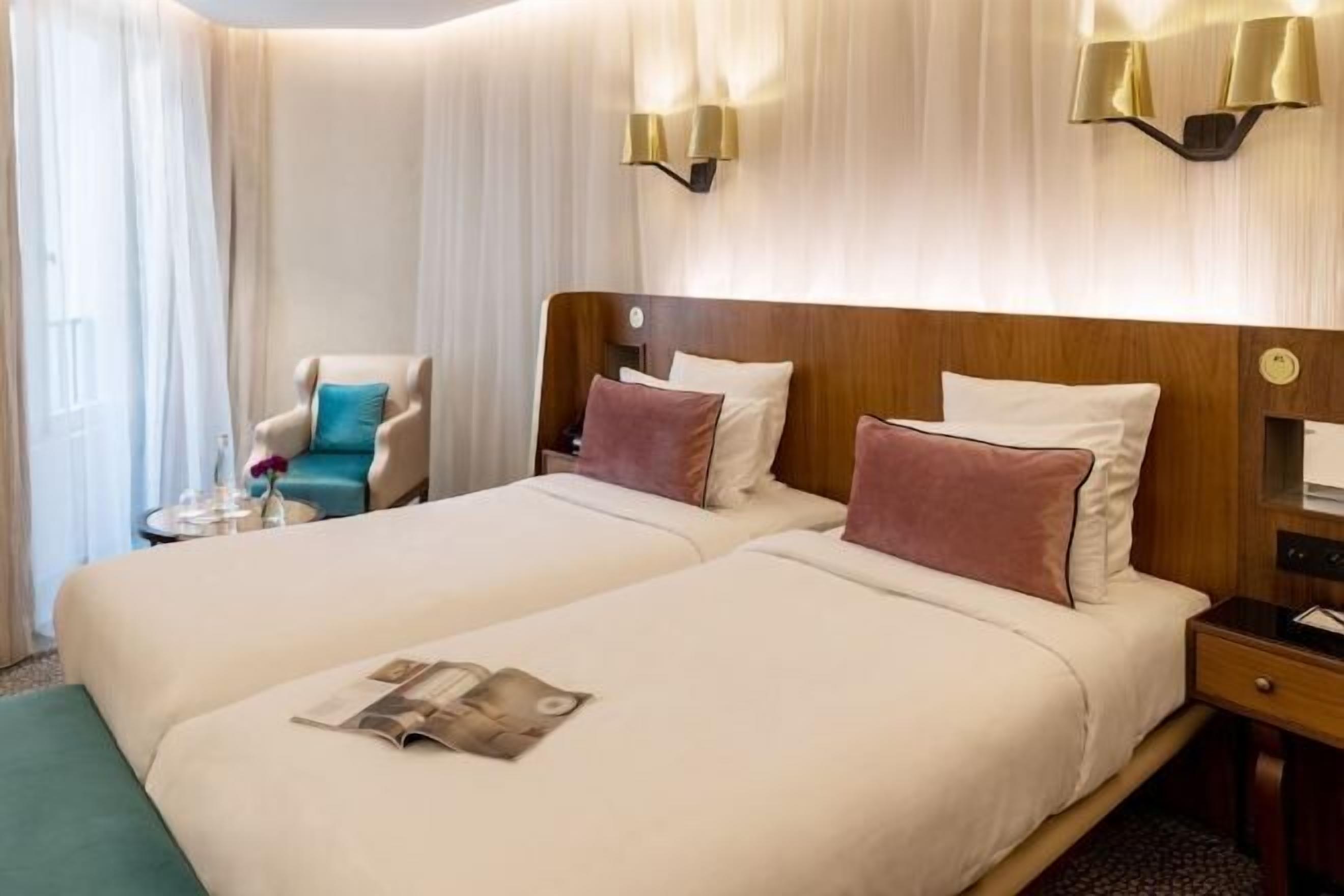 Lakens van Egyptisch katoen, luxe beddengoed, een minibar