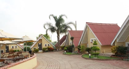 Sunset Junction Lodges & Tours