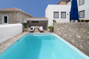 Villa, eigener Pool | Terrasse/Patio