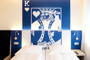 Standard Double Room | Hypo-allergenic bedding, desk, soundproofing, free cribs/infant beds - Aparthotel Paderborn (Paderborn)