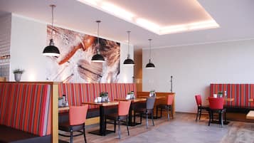 Daily buffet breakfast (EUR 13.50 per person)