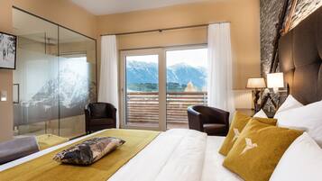 Quarto casal (Nordkette) | 1 quarto, roupas de cama premium, frigobar, cofres nos quartos