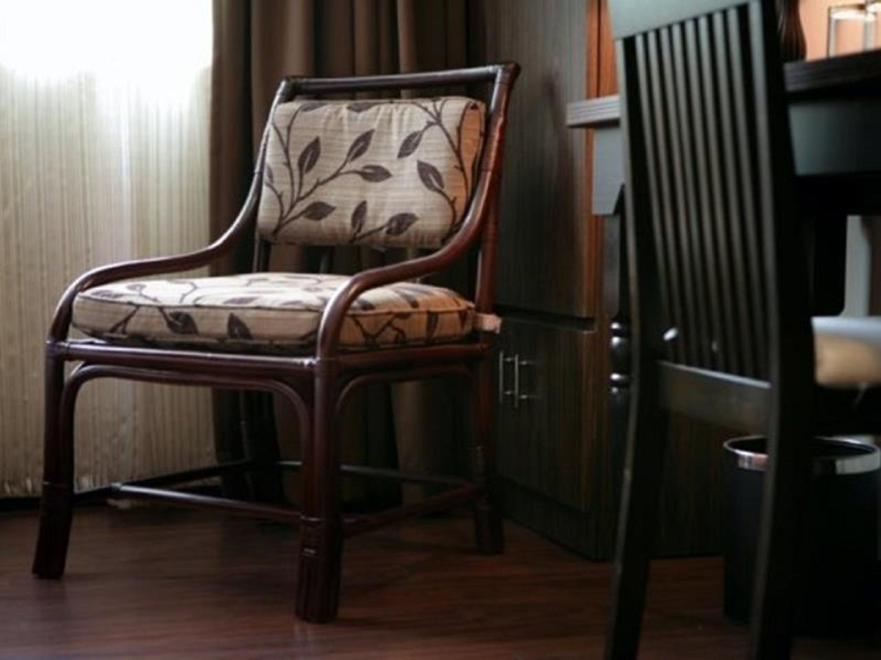 studio plus | desk, iron/ironing board, free wifi, bed sheets