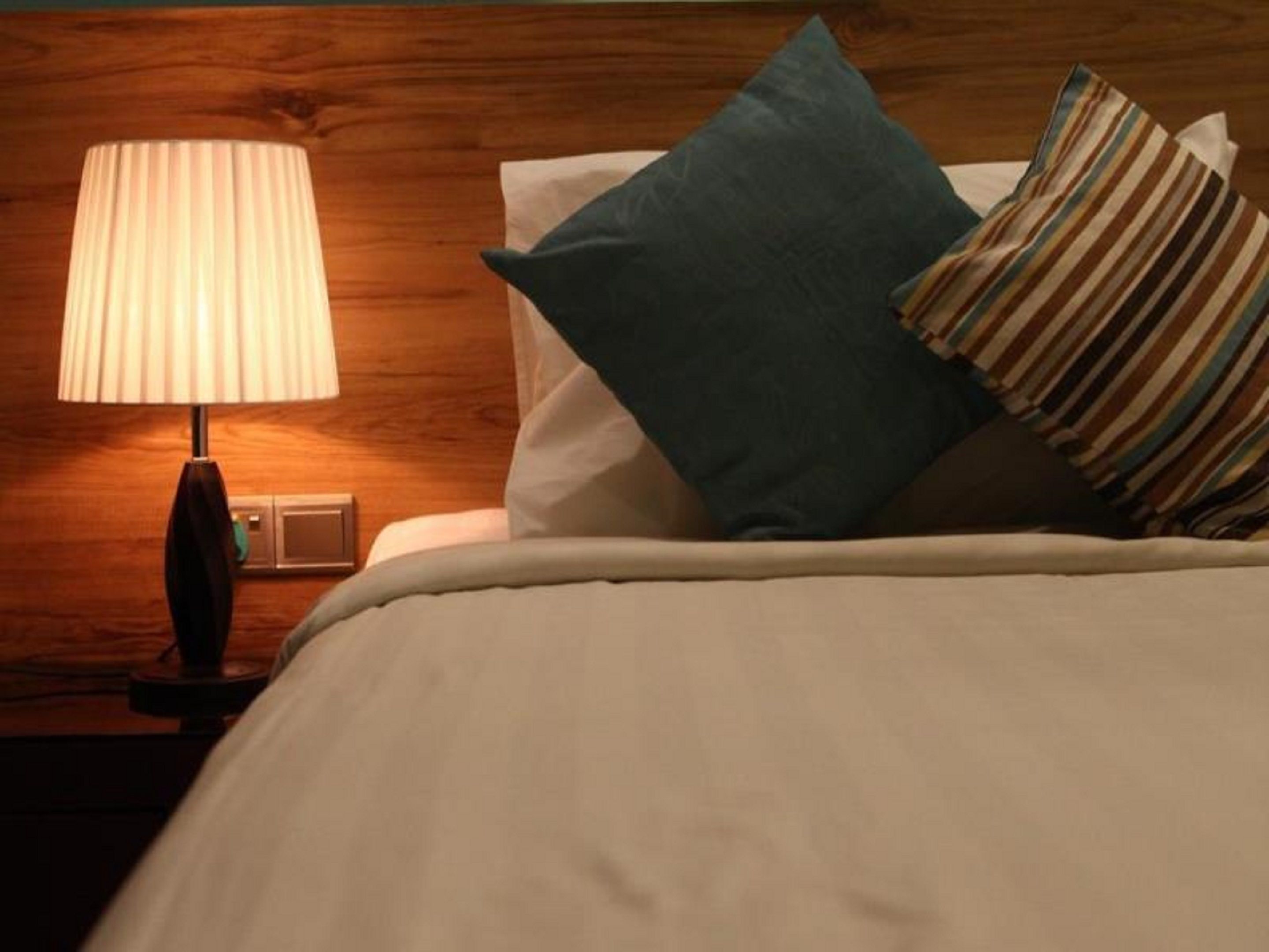 Compact S | Desk, iron/ironing board, free WiFi, bed sheets