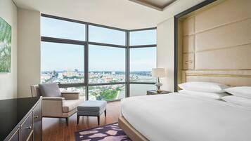 Room, 1 King Bed, Non Smoking (River View) | View from room