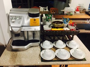 Colazione continentale a pagamento, servita tutte le mattine 