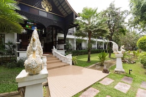 Kawasan hartanah