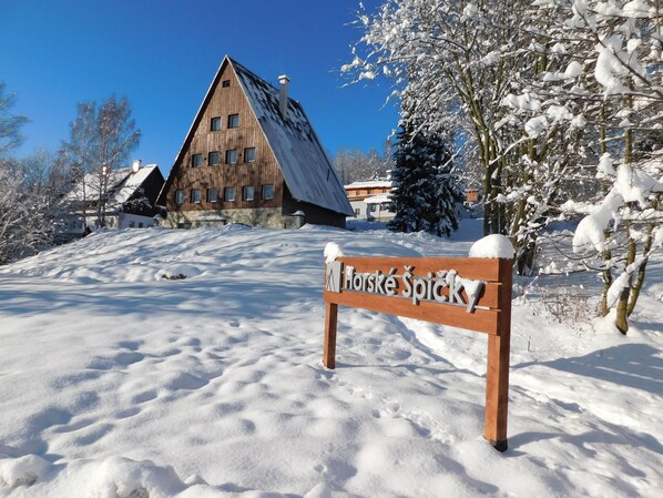 Majoituspaikan julkisivu