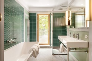 Suite, Lake View (est. 2020) | Bathroom - Villa Baro (Atvidaberg)