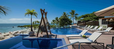 Outdoor pool, pool umbrellas