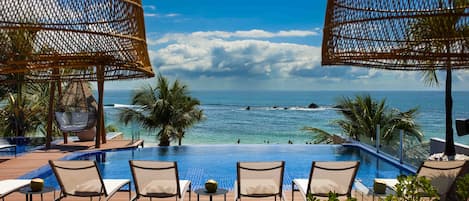 Outdoor pool, pool umbrellas