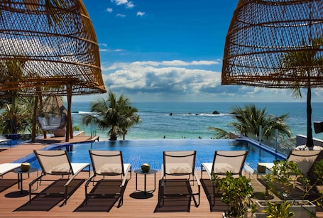 Outdoor pool, pool umbrellas