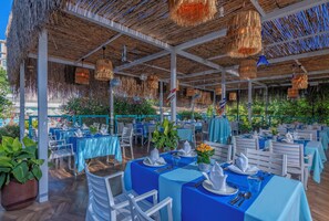 7 restaurants, breakfast, lunch served; local and international cuisine  - Innvista Hotels Belek - All Inclusive (Serik)