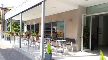 EntrĂ©e de lâhĂ©bergement