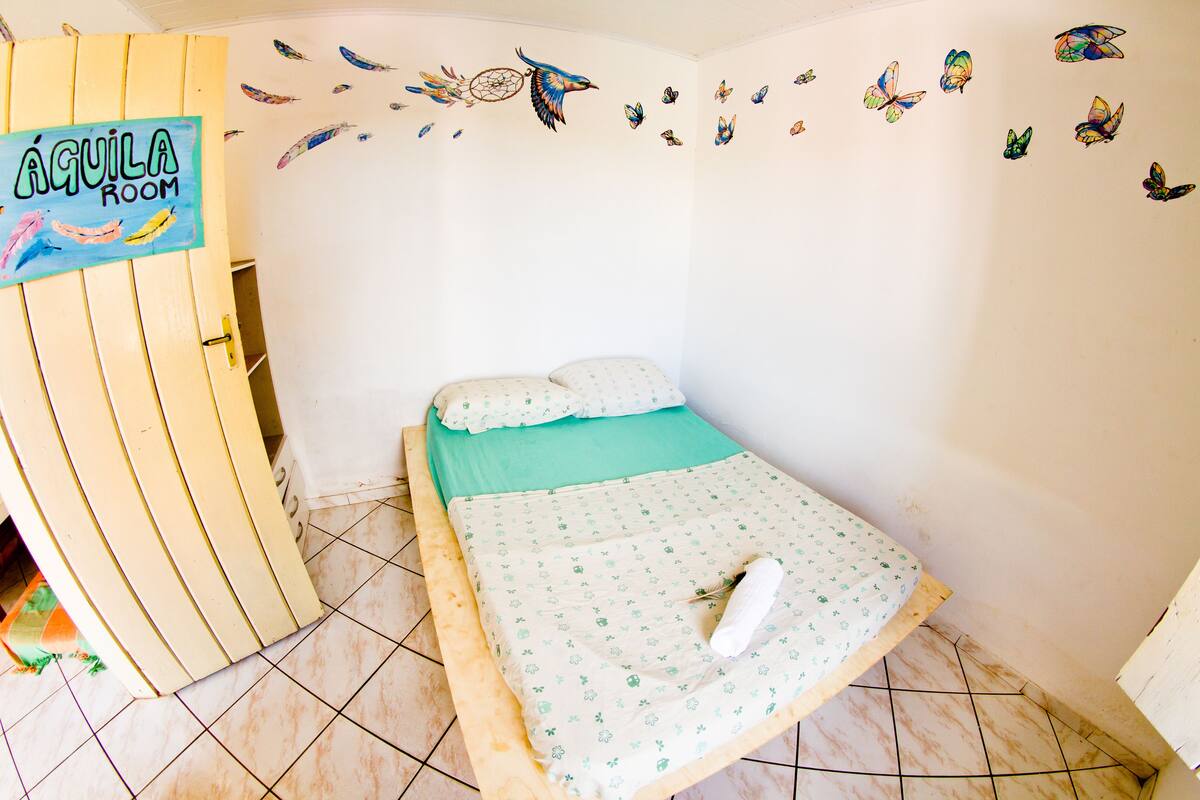 Double Room, Shared Bathroom (Aguila) | Frette Italian sheets, individually decorated, individually furnished