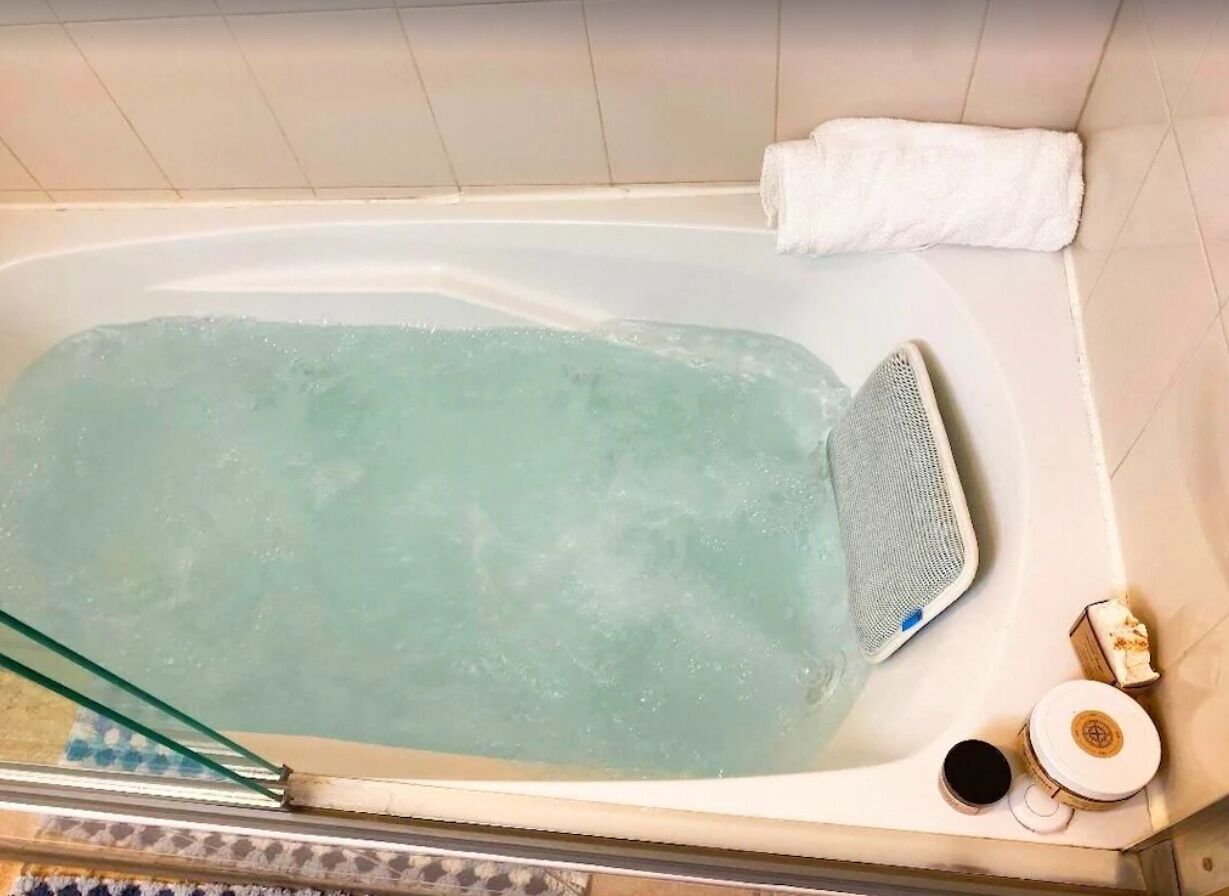 Cottage, 5 Bedrooms | Bathroom | Separate tub and shower, jetted tub, hair dryer, soap