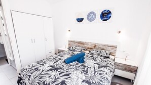 Deluxe Apartment | 1 bedroom, premium bedding, blackout drapes, WiFi (free) - Fuerte Holiday Duplex (Pajara)