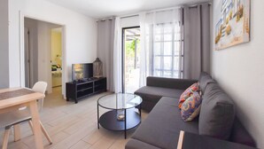 Economy Apartment, 2 Bedrooms, Corner | Living area | Flat-screen TV - Fuerte Holiday Duplex (Pajara)