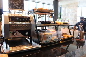 Morgenmadsbuffet hver dag mod et gebyr