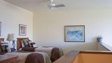 Condo, 3 Bedrooms | 1 bedroom, desk, cribs/infant beds, free WiFi